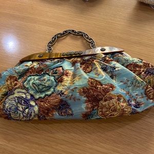 Vintage purse
